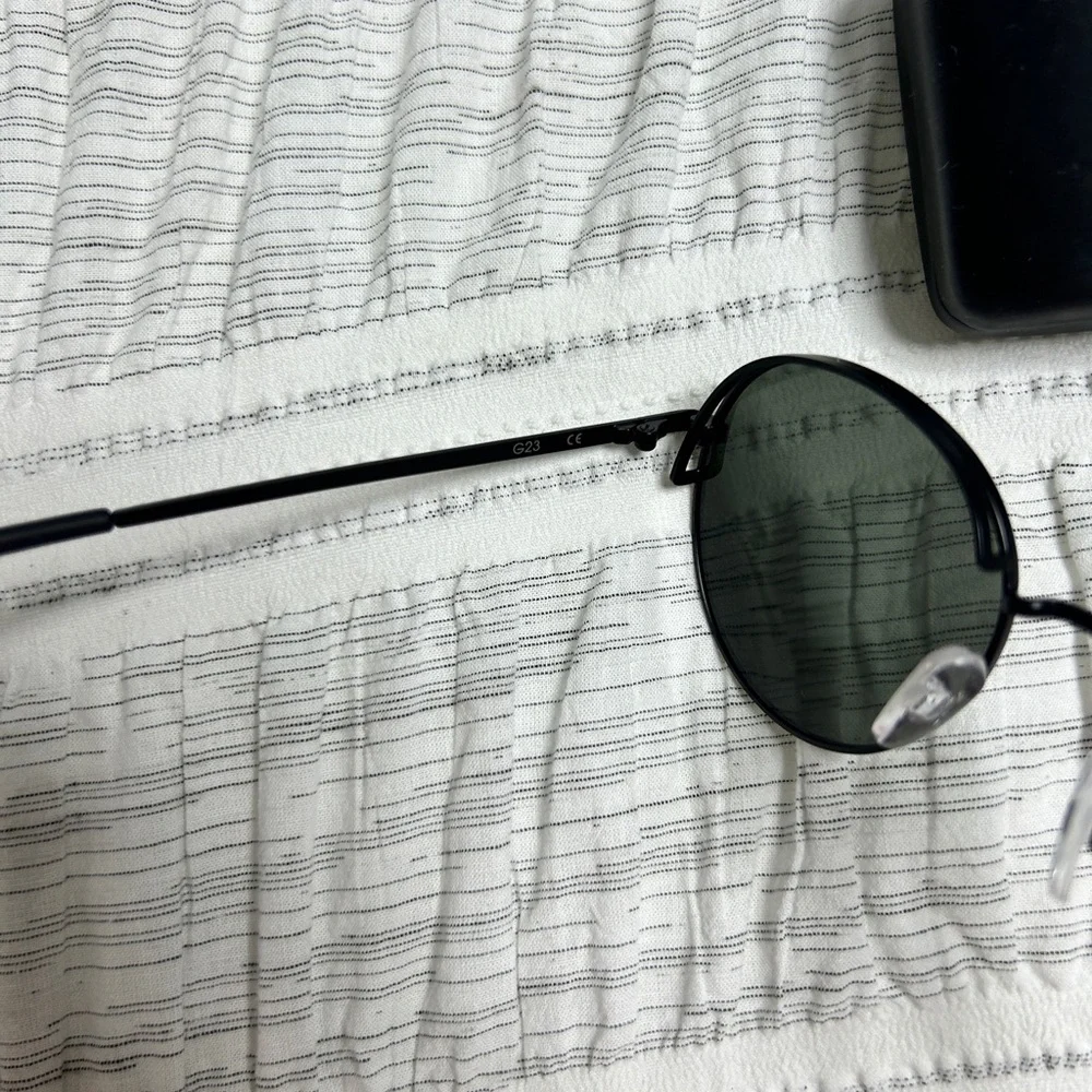 Solar Metal Frame Sunglasses - Picture 13 of 13